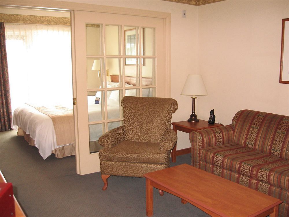 Timberlea Coastal Inn Halifax - Bayers Lake מראה חיצוני תמונה